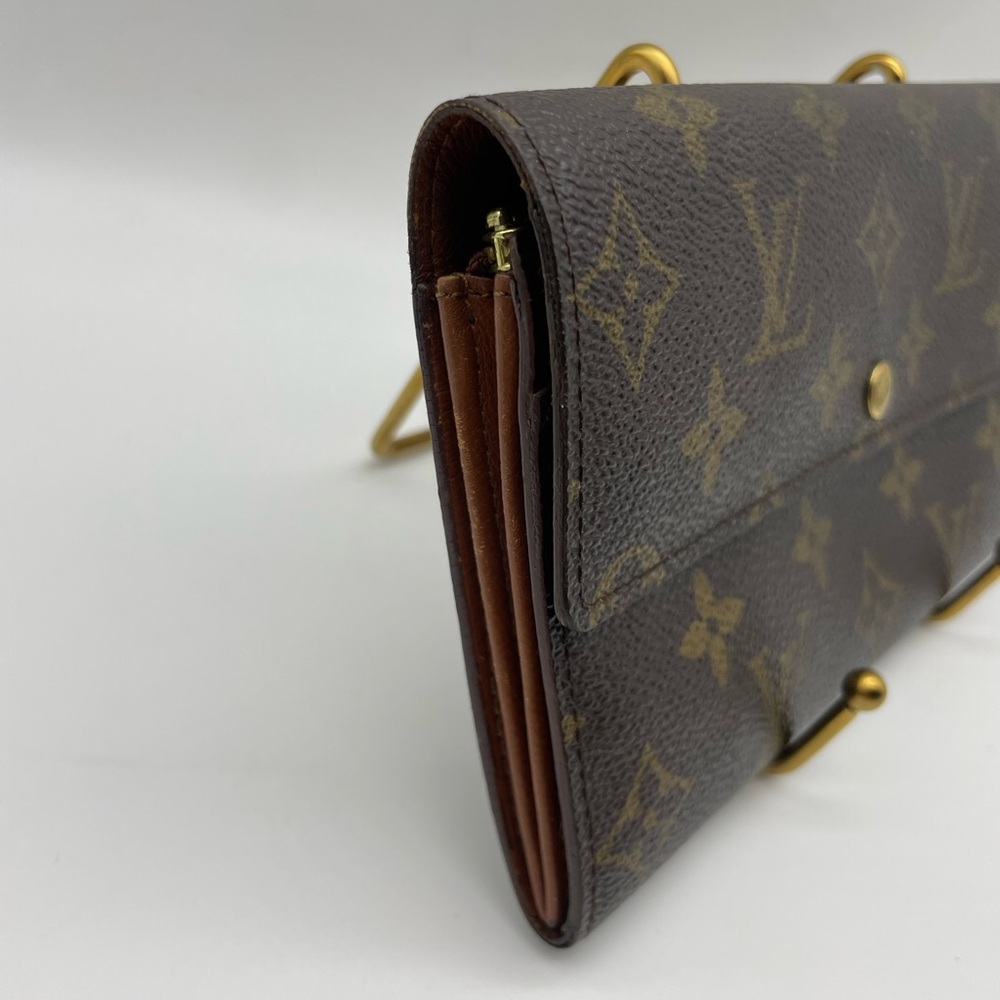 Louis Vuitton Monogram Long Wallet - Picture 3 of 13